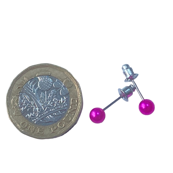 BNWT Barbiecore Ink Stud Earrings - Unique and Edgy - Picture 5 of 12